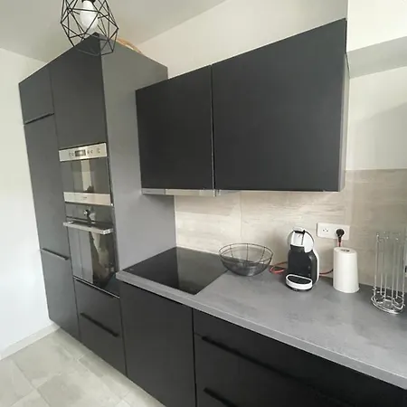 Superbe Centre + Place De Parking Apartment *